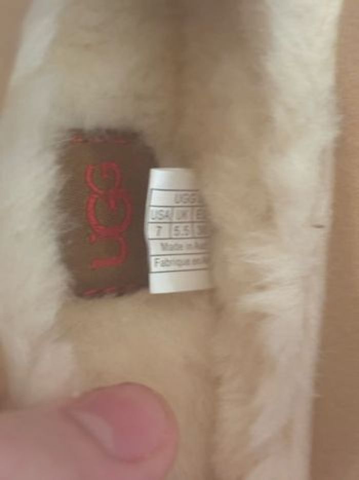 Ugg marron | état neuf | jamais porté | taille 38 | - photo numéro 4