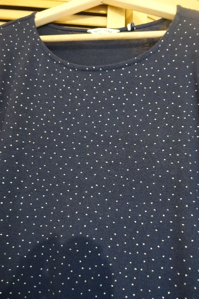 T-shirt bleu marine strass - photo numéro 2