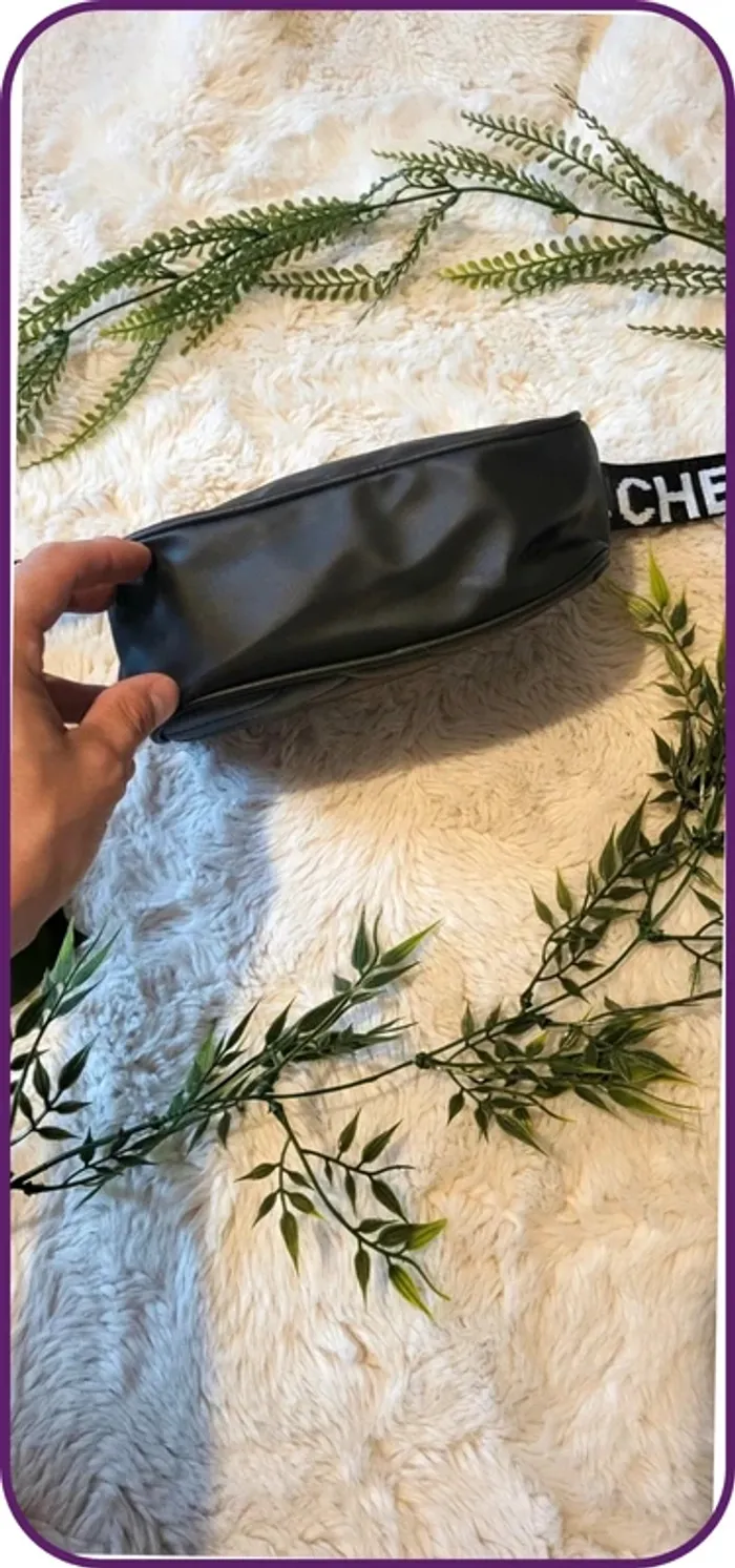 Sac à main noir, bandoulière, neuf jamais utilisé - photo numéro 4