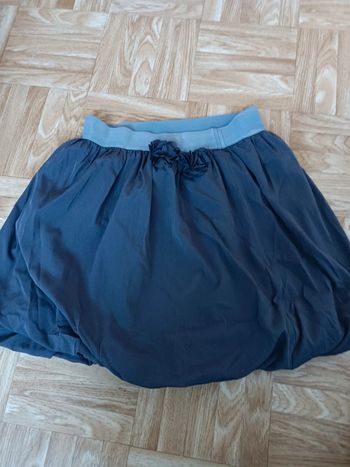 Jupe fille Okaïdi taille 10 ans en bon état
