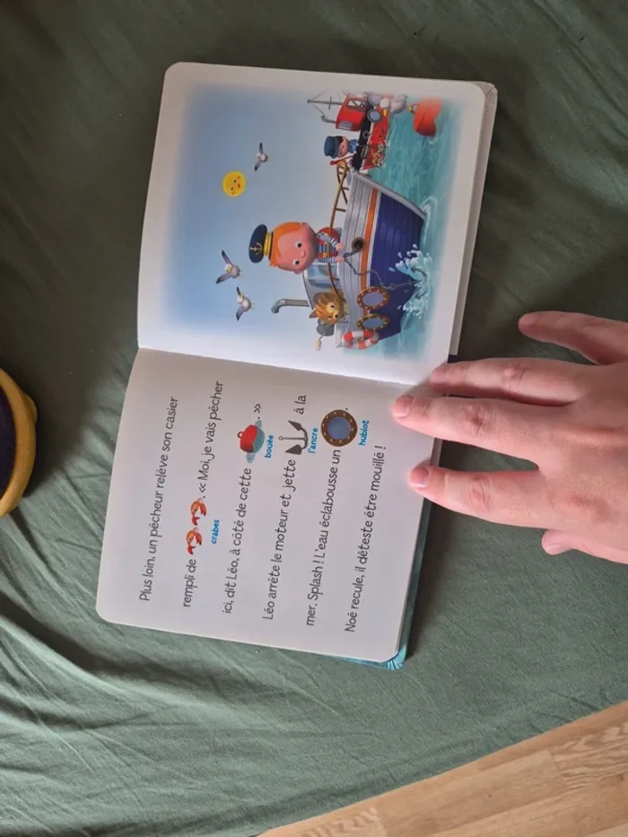Livre ptit garçon en bateau avec leo - photo numéro 7