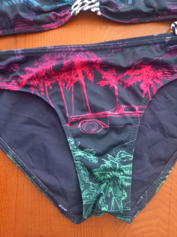 Maillot de bain  taille 40 - photo numéro 2