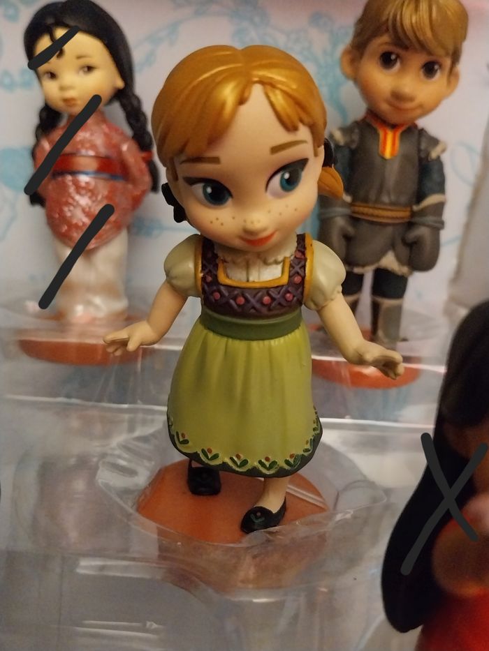 3 Figurines Animators Anna Elsa Kristoff Reine des Neiges Disney - photo numéro 2