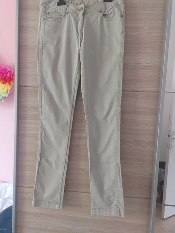 Pantalon taille 40
