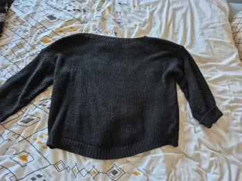 Pull noir fin laine légère