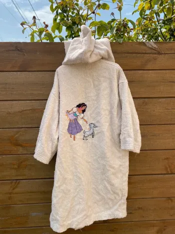 Peignoir fille Disney 6 8 ans robe chambre esmeralda bossu notre dame Quasimodo