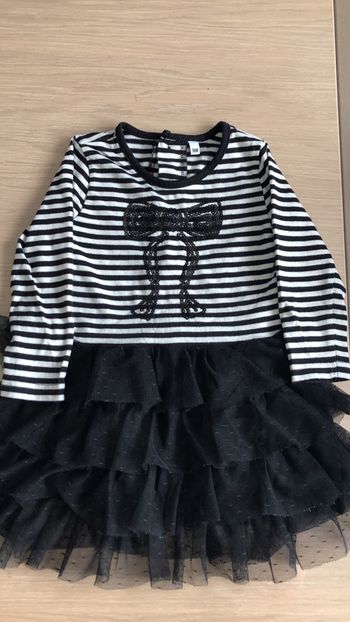 Robe noir et blanc