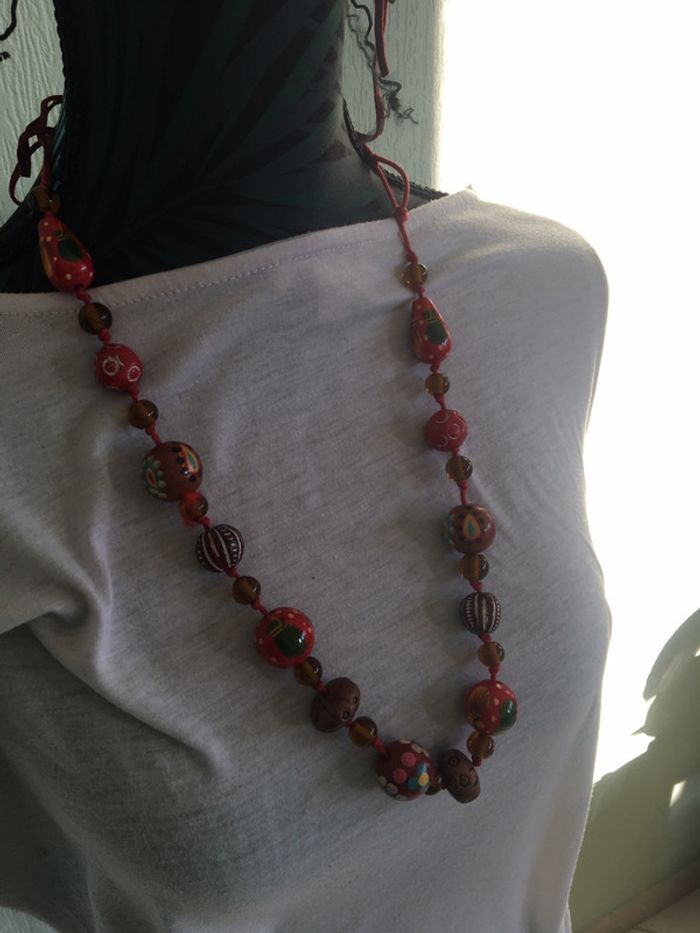 Collier à boules / sautoir