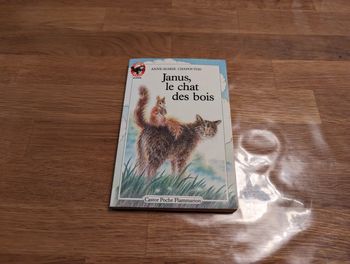 Livre Janus, le chat des bois
