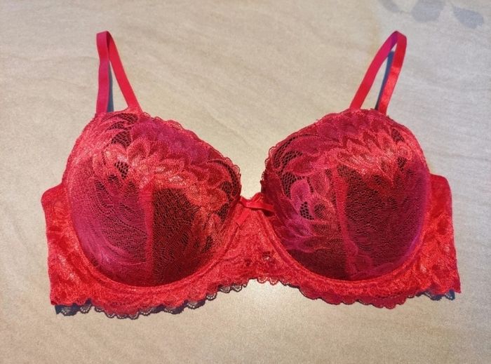 Soutien gorge rouge Manoukian