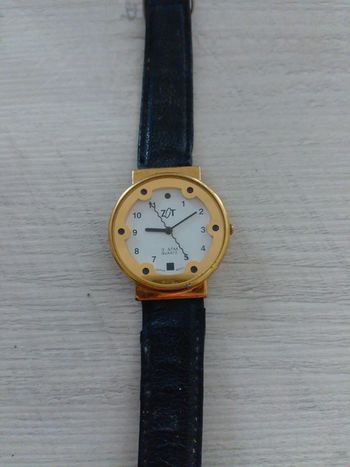 Montre quartz ZOT