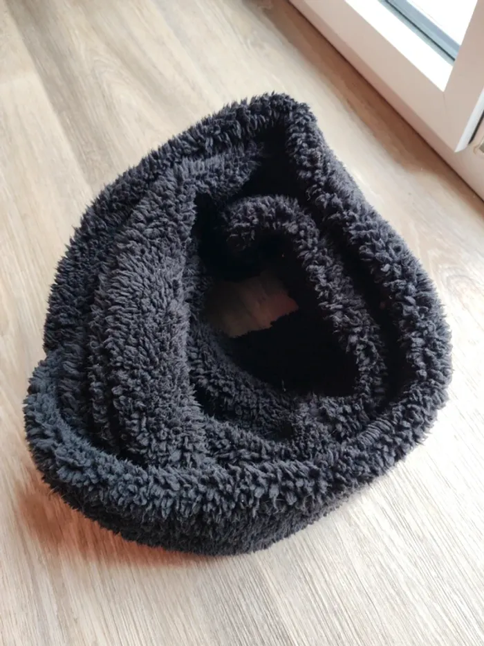 Echarpe snood toute douce noir - photo numéro 2