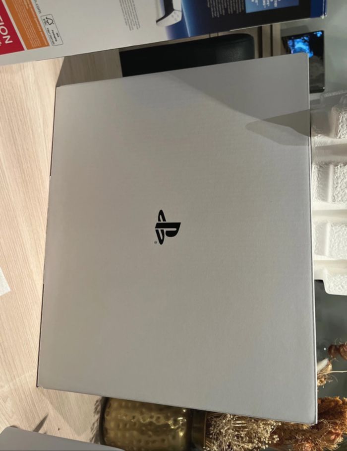 PlayStation 5 Slim – Version Disque (1 To) - photo numéro 10