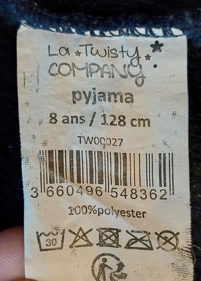 Pyjama hivers neuf de "La Twisty Company" - photo numéro 5
