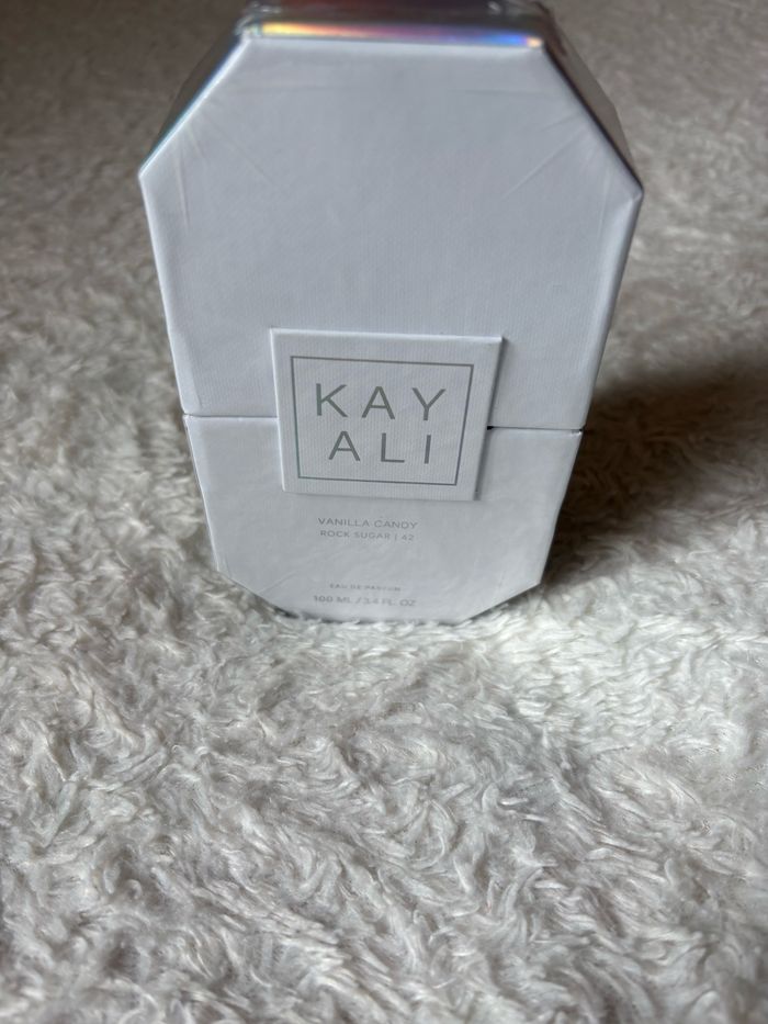 Kayali Vanilla Candy | 42 – 100 ml – Parfum sucré & irrésistible – Neuf - photo numéro 2