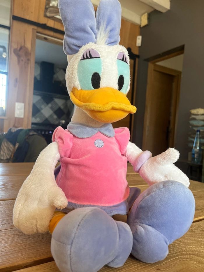 Peluche Daisy Disney store - photo numéro 3