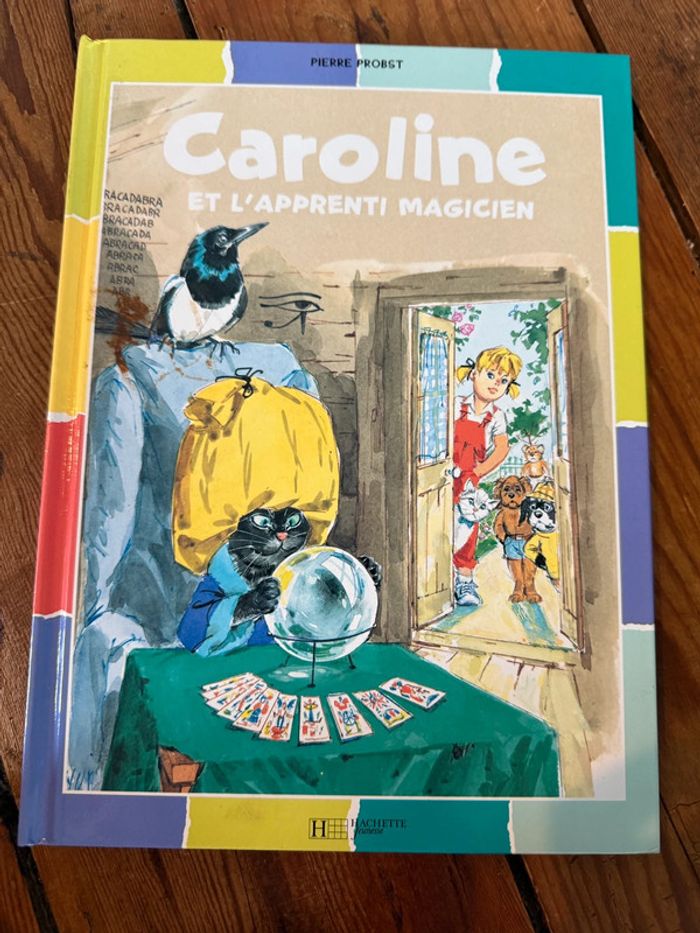 bon État - Livre Caroline et l’apprenti magicien édition damiers bd album multicolore
