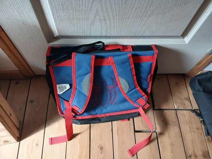 Cartable spiderman - photo numéro 2