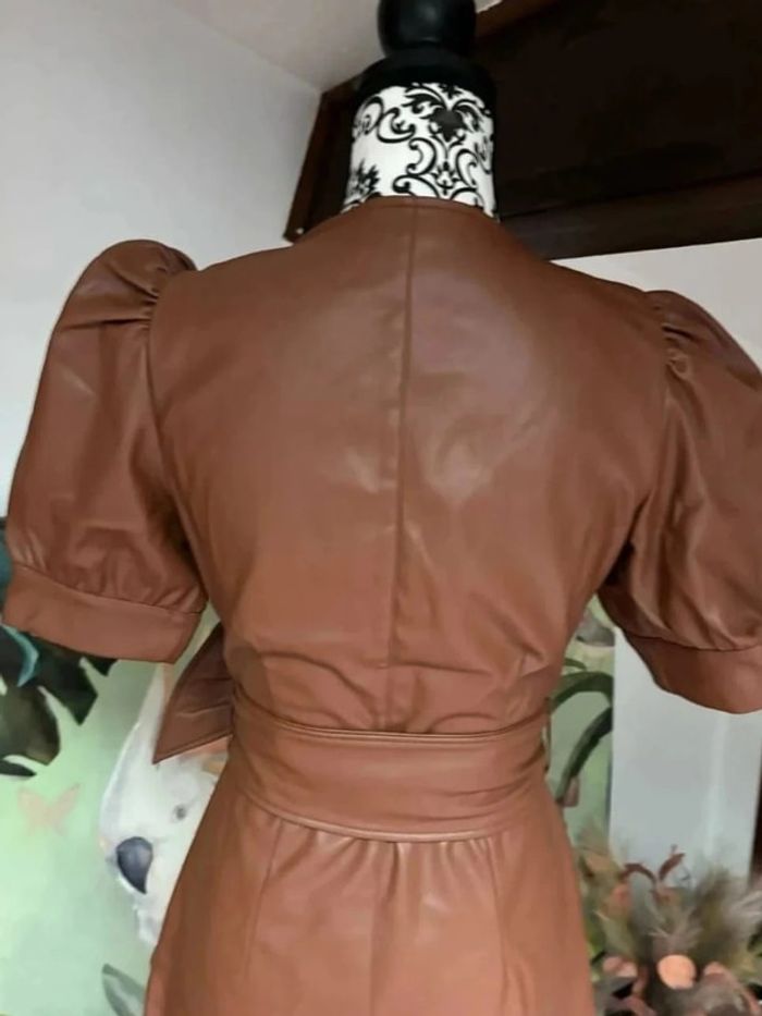 Robe portefeuille simili-cuir marron - photo numéro 7