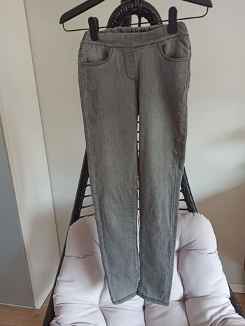 Jean gris tape à l'oeil vraies poches avant 12 ans