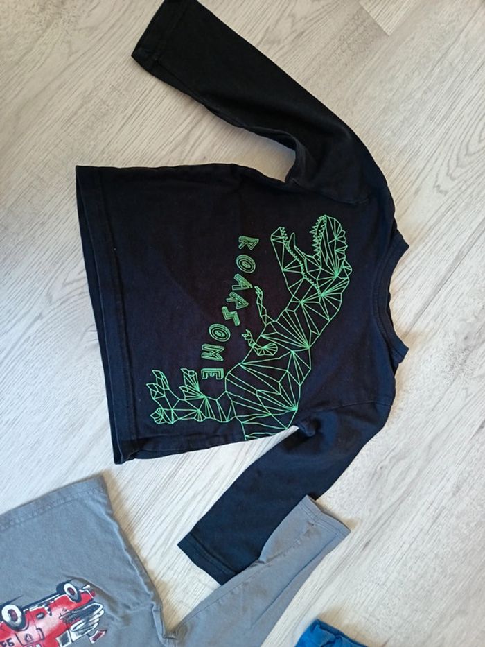 Lot 4 hauts tee shirts manches longues 24 mois 2 ans - photo numéro 6