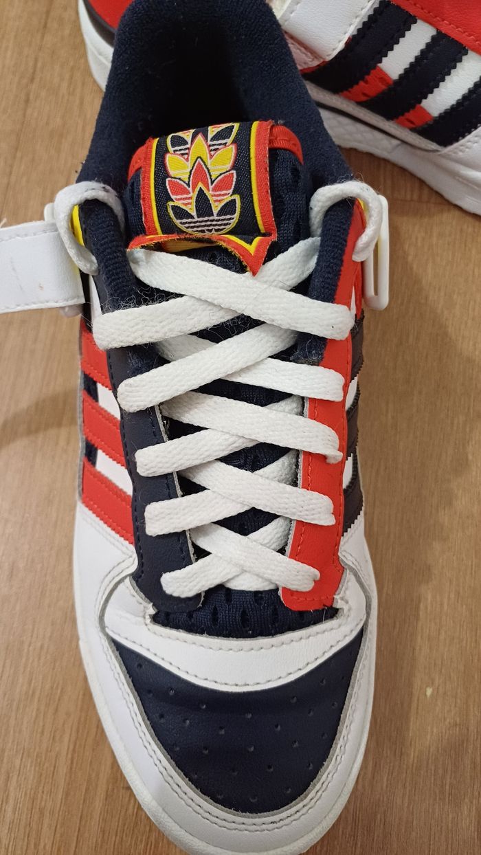 Basket Adidas original taille 38 et 2/3 - photo numéro 4