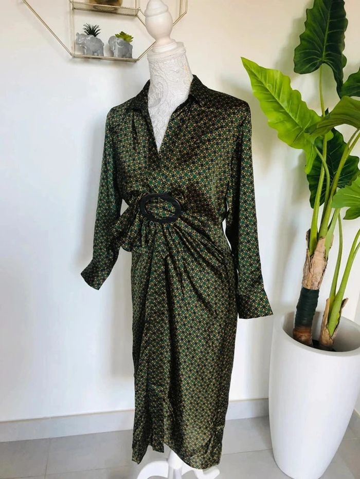 Robe Zara neuve taille S - photo numéro 3