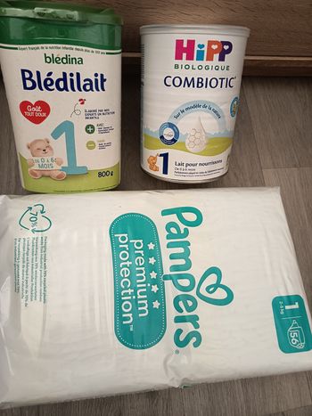 Lot de lait et couche