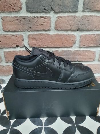 Nike Air Jordan 1 Low "Full black"/neuves/(38.5)