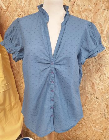 Superbe chemisier Taille 46