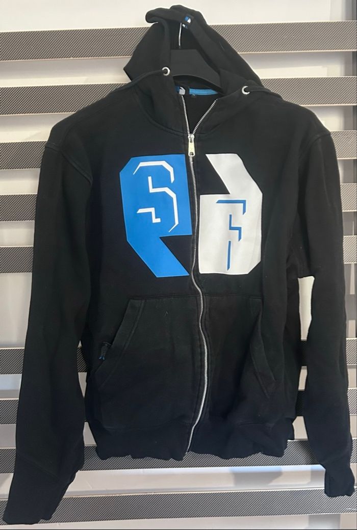 Pull à capuche Sneaker Freak