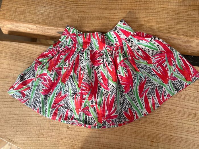 Jupe d’été fille coloré fleurie Kenzo taille 6 ans - photo numéro 4