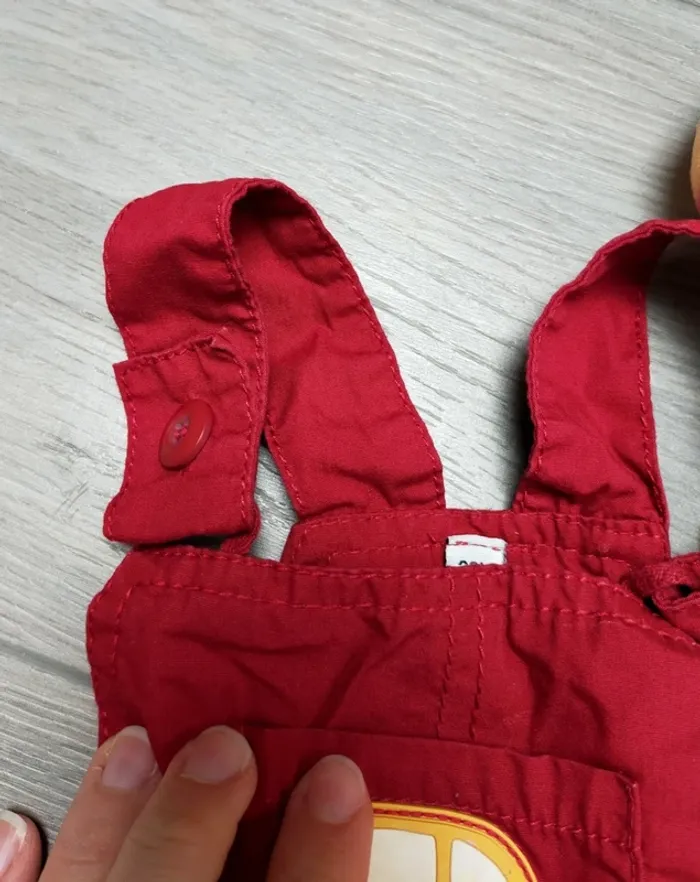 Salopette rouge voiture et chemise manches courtes garçon 23 mois Plus - photo numéro 4