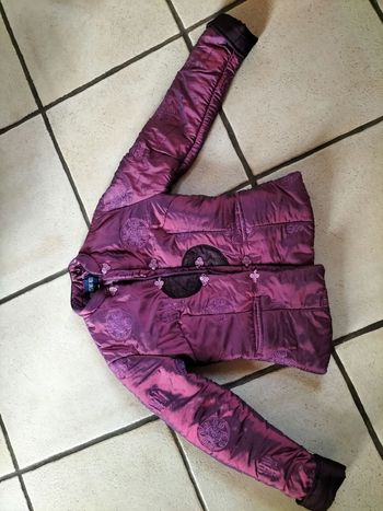 Doudoune  moyennement épaisse (forget-me-not) neuve sans étiquette