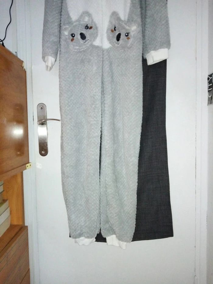 Combinaison de nuit femme - photo numéro 3