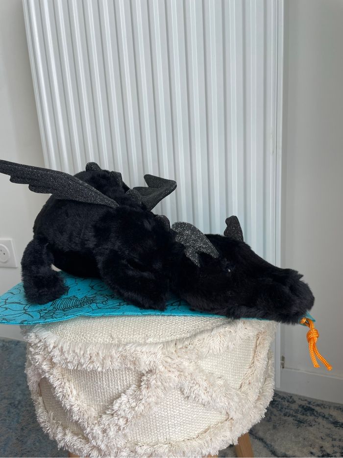 Peluche JELLYCAT LARGE ONYX DRAGON 🖤 - photo numéro 3