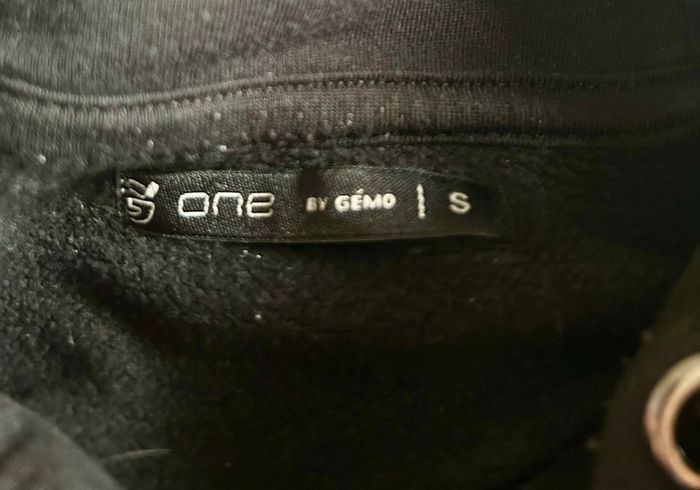 Sweat homme 36 / S Gémo - en très bon état - photo numéro 2