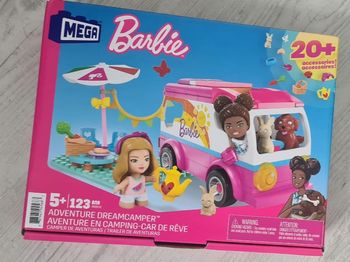 Barbie aventure en car