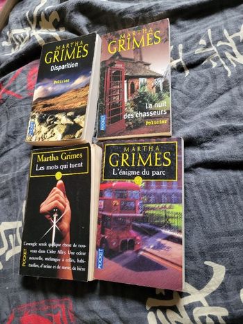 Livres de poche Martha Grimes