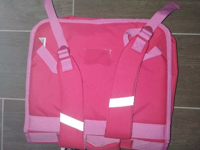 Cartable Minnie neuf - photo numéro 2