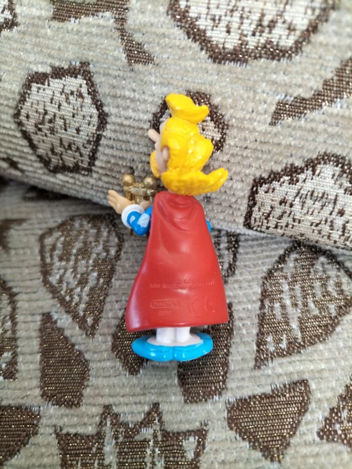 Lot figurines Astérix 2017 - photo numéro 4