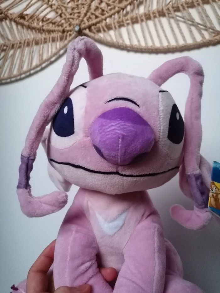 Peluche stitch rose / Angèle / neuve - photo numéro 2