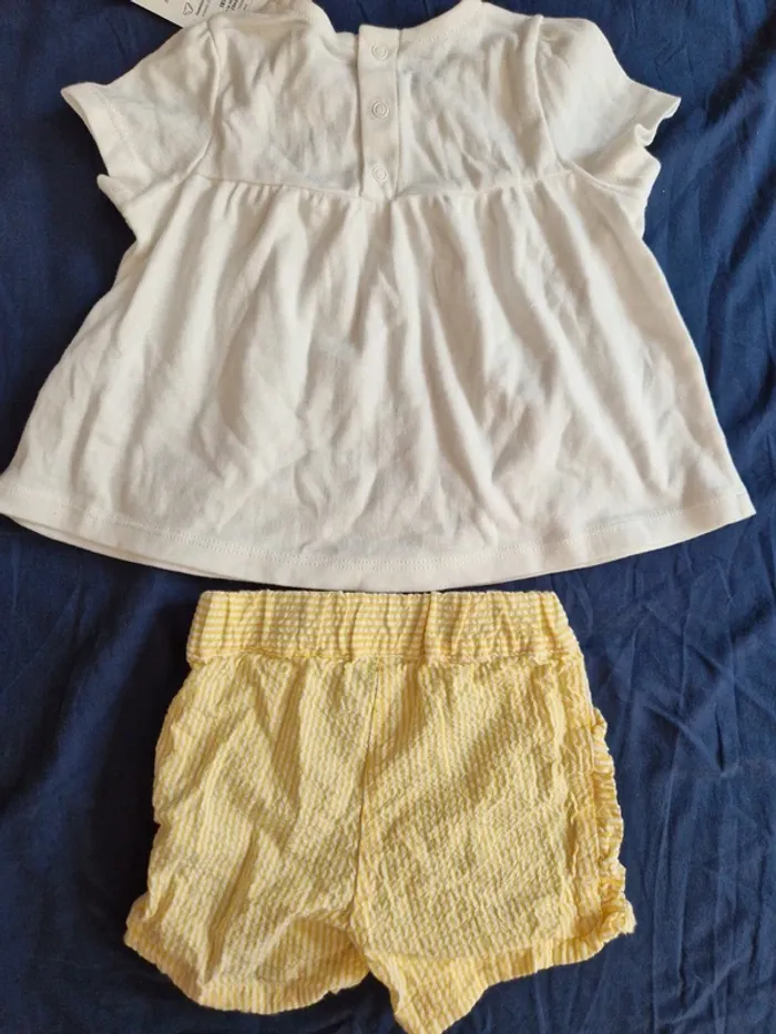Ensemble Petit Bateau - 6 mois/ 67 cm - photo numéro 2