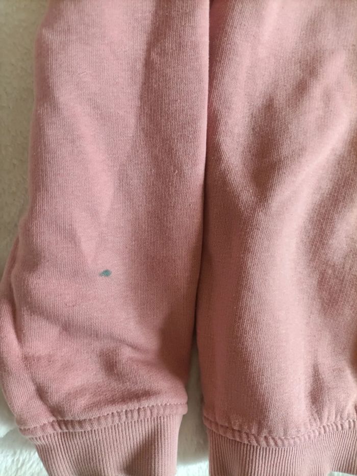Pull rose à couronne dorée – Taille 140 - photo numéro 5