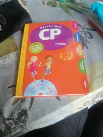 Livre réussir son CP neuf