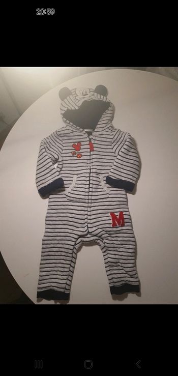 Combinaison mickey