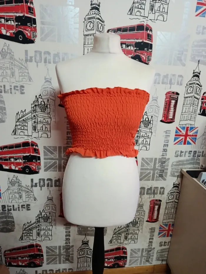 Croc top
