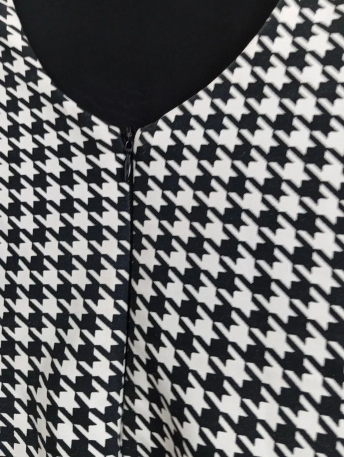 Robe Zara taille XS - photo numéro 5