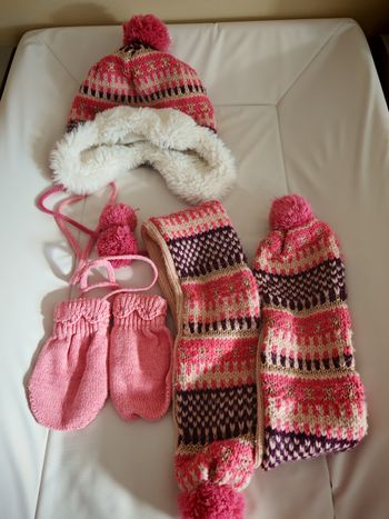 Ensemble bonnet 3 pièces