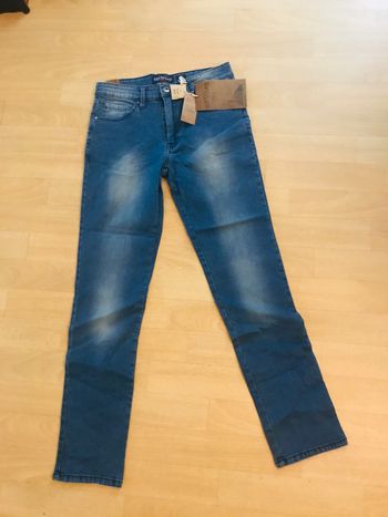 Jeans garçon taille 12 ans neuf